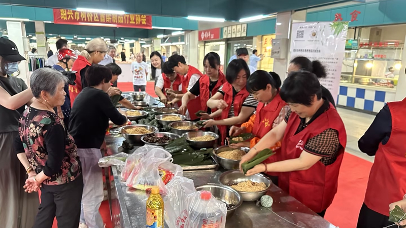 華通商貿(mào)安昌市場開展食品安全宣傳周活動(dòng)